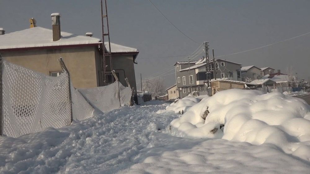 Ne Erzurum ne de Kars! Termometre -20'yi gördü! İşte Türkiye'nin en soğuk yerleri! 9
