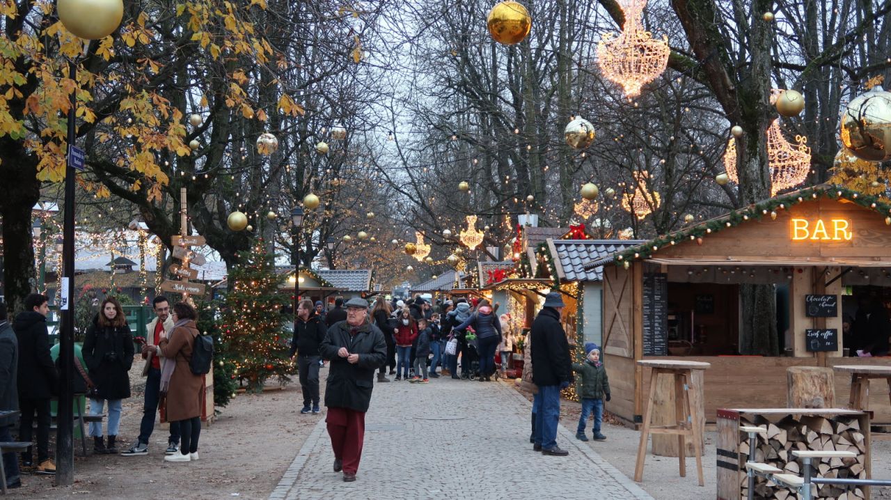 Dünyanın en güzel Noel Pazarları: 20 şehirde yılbaşı ruhu 20