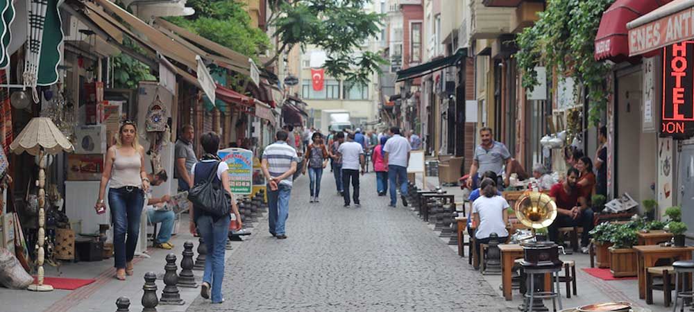 İstanbul’un antika pazarları: Nostalji dolu alışveriş rehberi 2