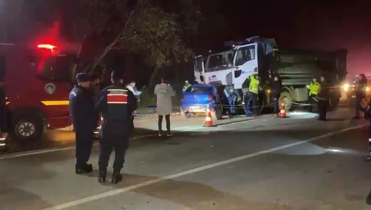 Bartın'da kahreden facia! Parti dönüşü yarış yapan gençler kamyonun altına girdi! 8