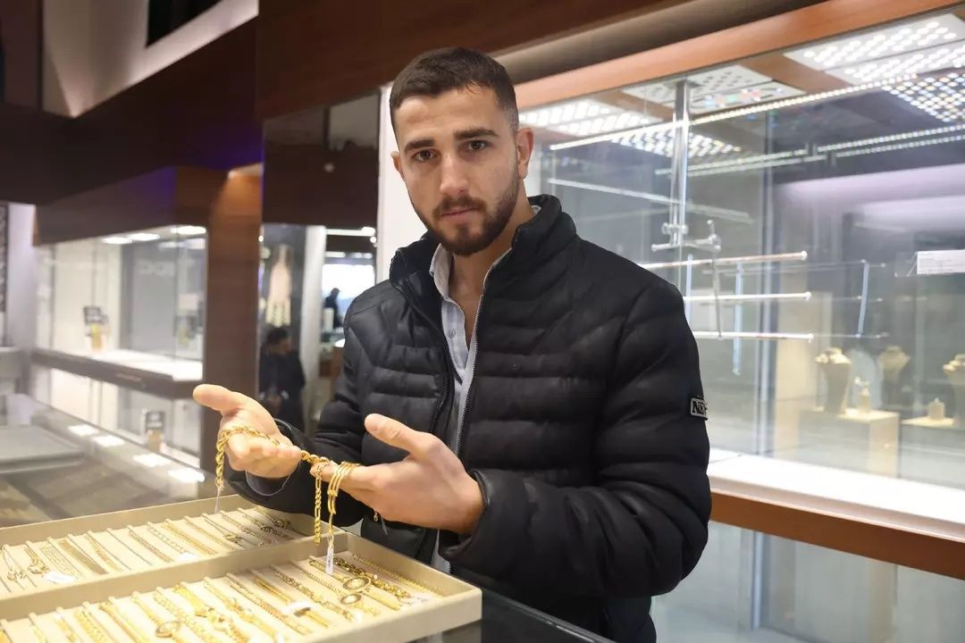 Sahte dolar krizi sonrası vatandaşlar ona yöneldi! "Hiçbir zaman değer kaybetmedi" 7