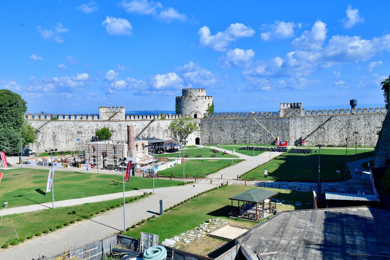 Yedikule Zindanları yedi düveli bekliyor 3