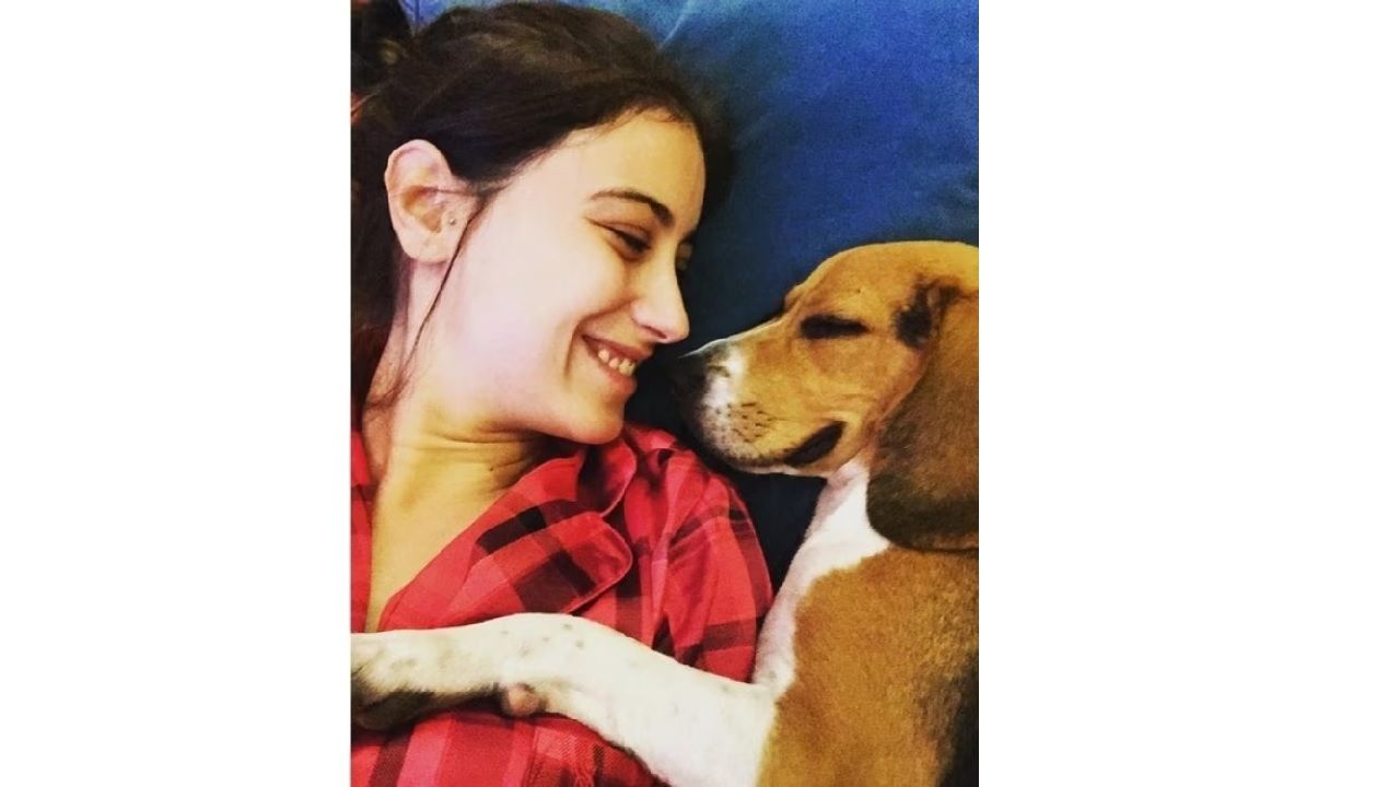 Oyuncu Hazal Kaya yasta! 10 yıl önce sahiplenmişti... 3