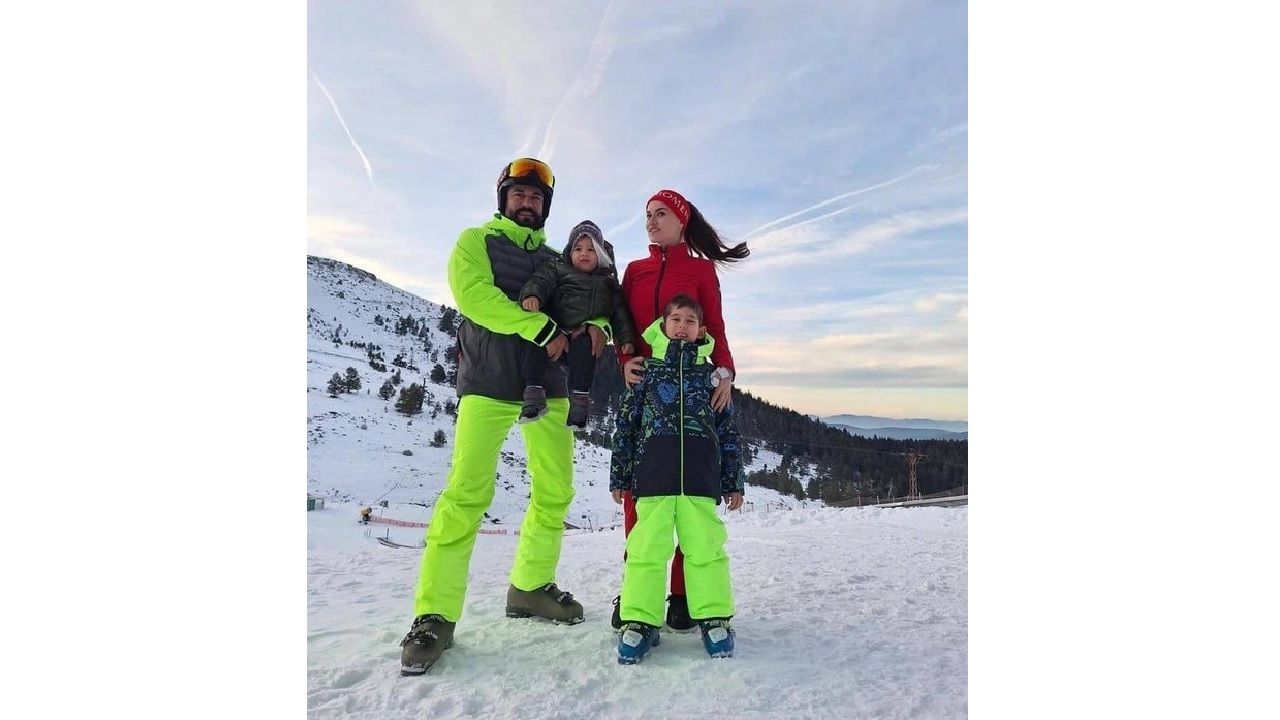 Fahriye Evcen'den kötü haber! Kaza geçirdi... 2