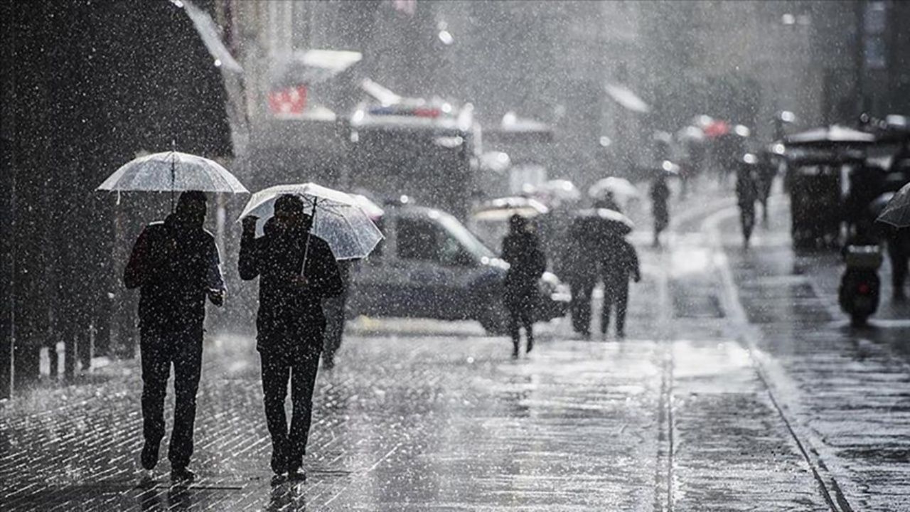 Çok şiddetli geliyor! Meteoroloji bazı kentleri saat vererek uyardı 1