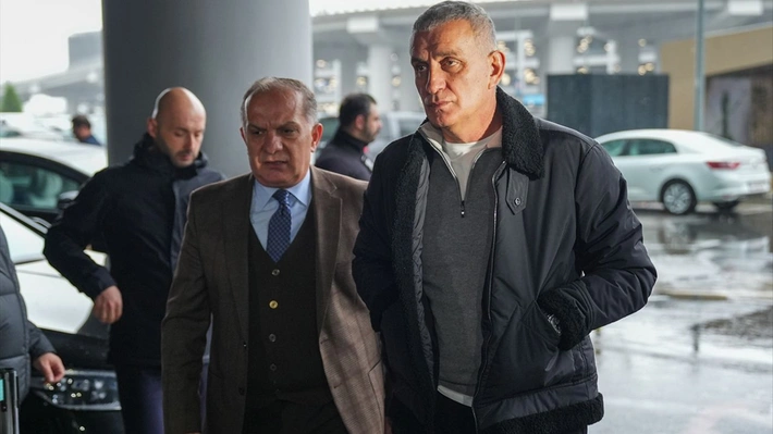 Nihat Kahveci gergin geçen maç sonrası bombayı patlattı: Birileri bir tuşa bastı bak bu ülkede! 8