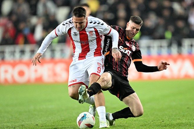 Rıdvan Dilmen de Barış Alper Yılmaz'ın sakatlığı sonrası hakeme patladı! 4