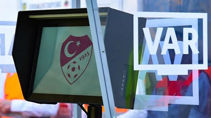 İşte Sivasspor-Galatasaray maçının VAR kayıtlarında geçen diyaloglar 1