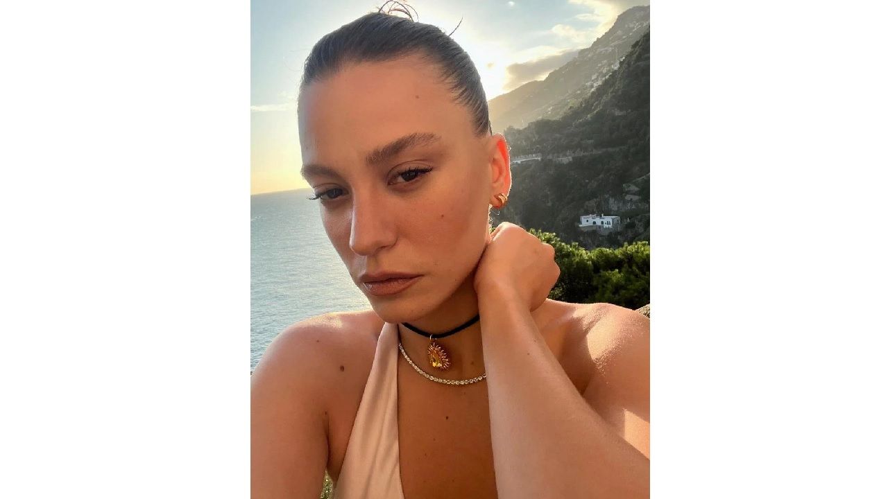 Mert Demir ve Serenay Sarıkaya aşkı bitti! İşte ayrılık nedeni... 1