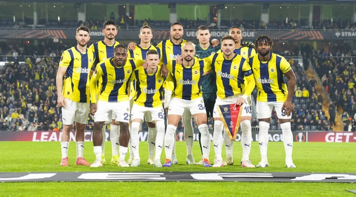 Kadıköy'de taraftar adeta ateş püskürdü: En kısa sürede defolup git! 1