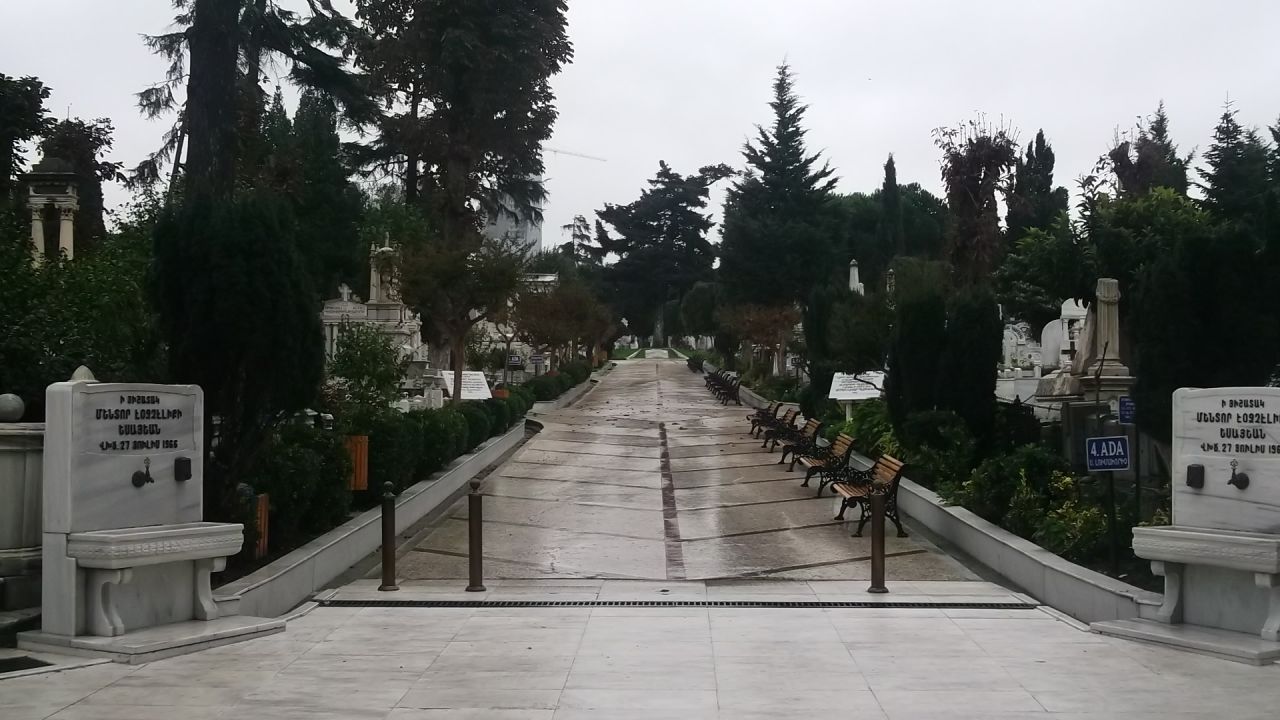 İstanbul'da en pahalı mezarlıklar belli oldu! İşte İBB'nin tarifesi! 8