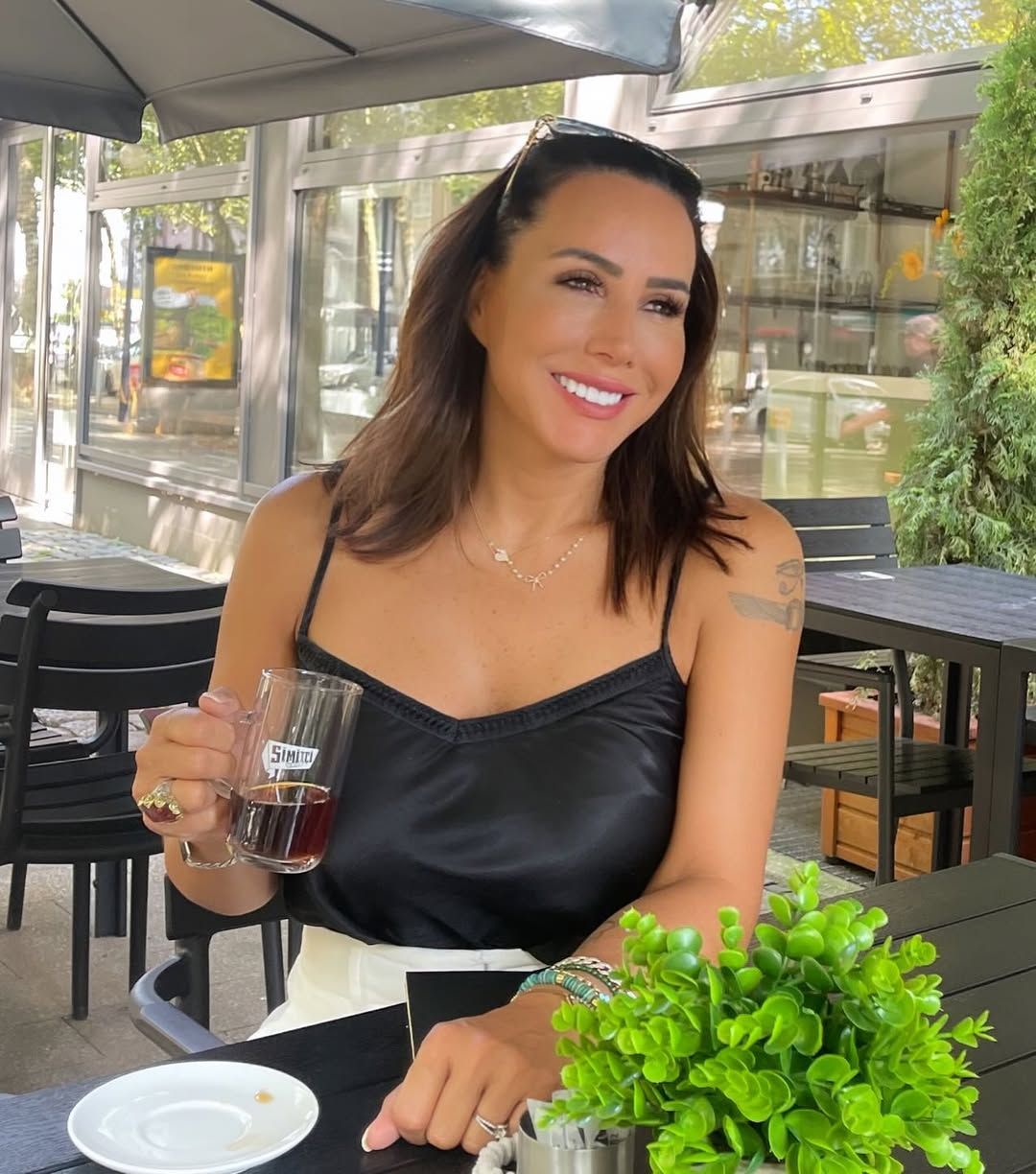 Asena'ya eşinden 40 milyon liralık hediye 4