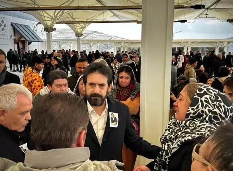 Ankaralı Turgut'a veda! Son yolculuğuna uğurlandı 3