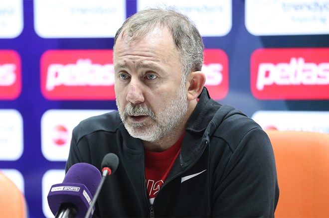Sergen Yalçın'dan Okan Buruk'a ikaz: Çok ciddi iş alır başına. Zarar verir, bir anda ne olduğunu anlamazsın! 4
