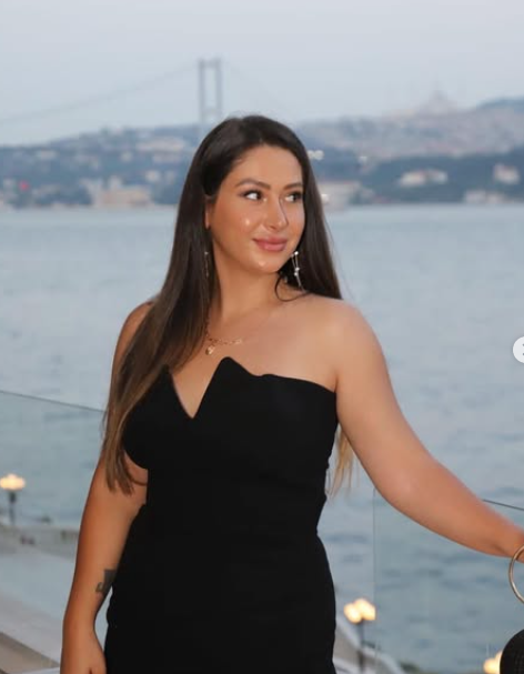 Karın germe ameliyatı sonu oldu! 2 çocuk annesi Instagram fenomeni Neşe Özkan hayatını kaybetti! 7