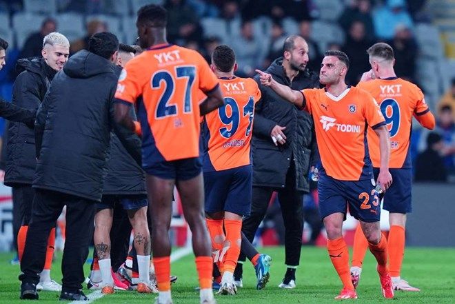Fenerbahçe'den Galatasaray ve Beşiktaş'a büyük fark! Dünyanın en iyi takımları açıklandı: Acun Ilıcalı söylediğinde haklı çıktı 16