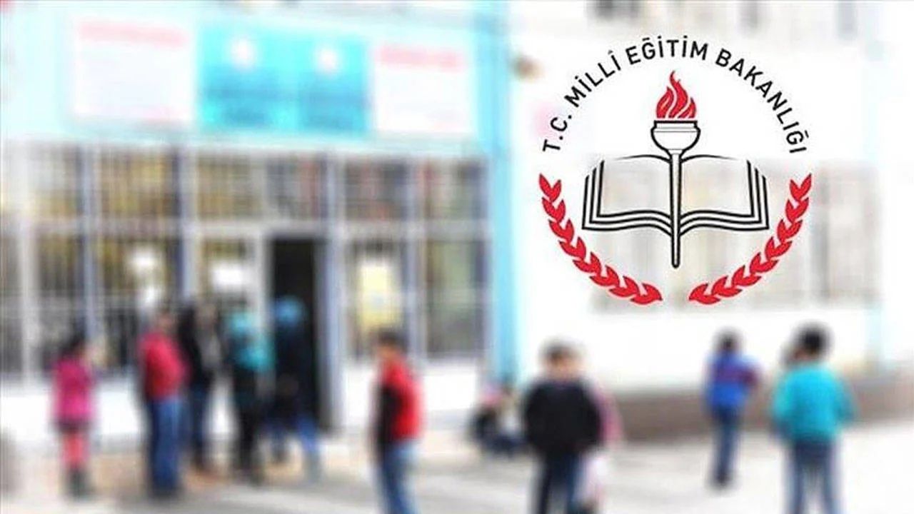 MEB okullara yazı gönderdi: Yılbaşının okullarda kutlanılması yasaklandı! "Kültürel değerlere aykırı..." 2