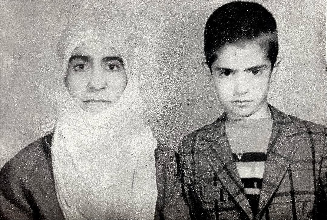Mahsun Kırmızıgül'ün anne acısı dinmiyor! Sahnede hüngür hüngür ağladı 2