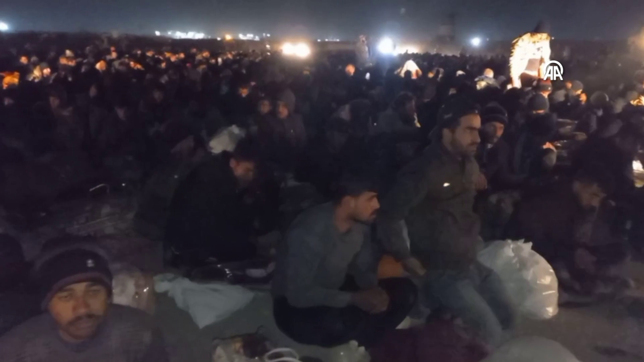Esad Rejiminin kaçan askerleri geri döndü! Irak’tan Suriye’ye toplu iade 4