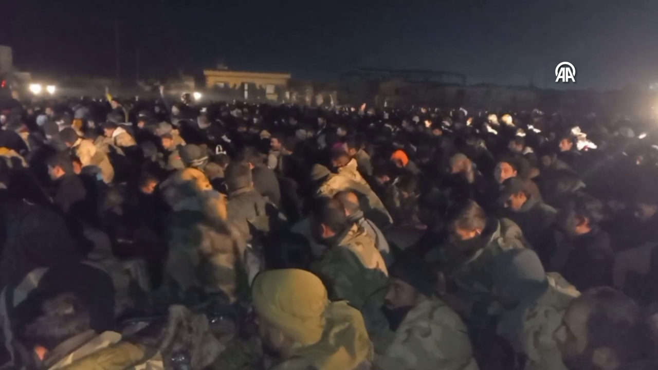 Esad Rejiminin kaçan askerleri geri döndü! Irak’tan Suriye’ye toplu iade 8