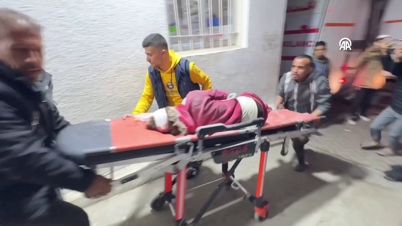 Gazze’de yıkım devam ediyor: İsrail yine sivillere saldırı düzenledi! 4