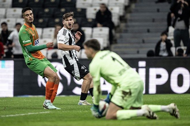 Sergen Yalçın Beşiktaş'ı yerden yere vurdu, Pep Guardiola'ya çağrıda bulundu! 5