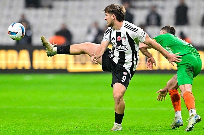 Sergen Yalçın Beşiktaş'ı yerden yere vurdu, Pep Guardiola'ya çağrıda bulundu! 6