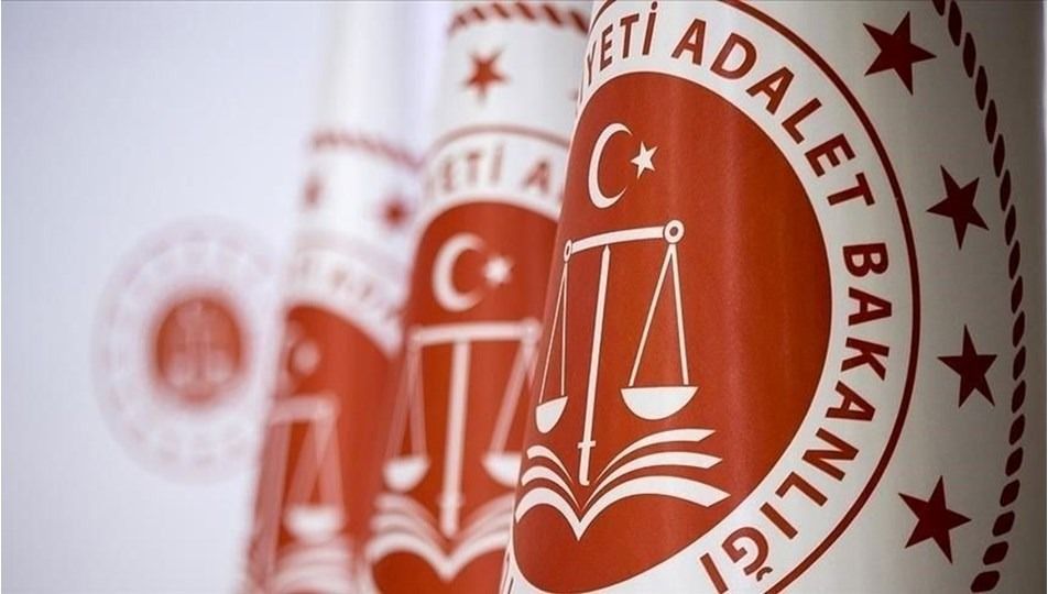 Adalet Bakanlığı 20 stajyer kontrolör alıyor! İşte başvuru şartları 3