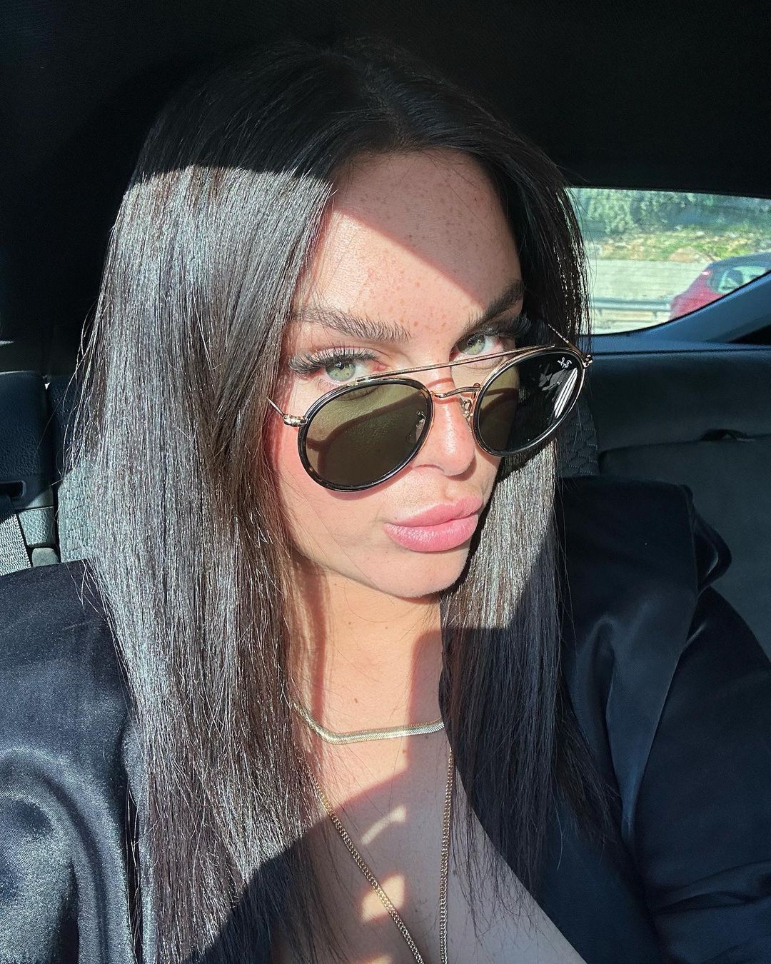 Kısmetse Olur yarışmacısı Yaren Dağ tesettüre girdi! 8