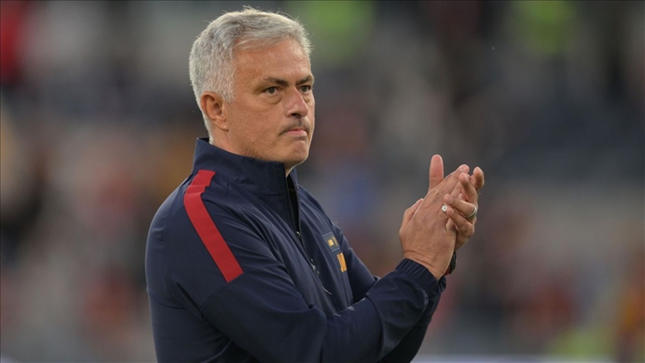 Fenerbahçe'den sürpriz transfer hamlesi! Eski yıldız geri dönüyor 1