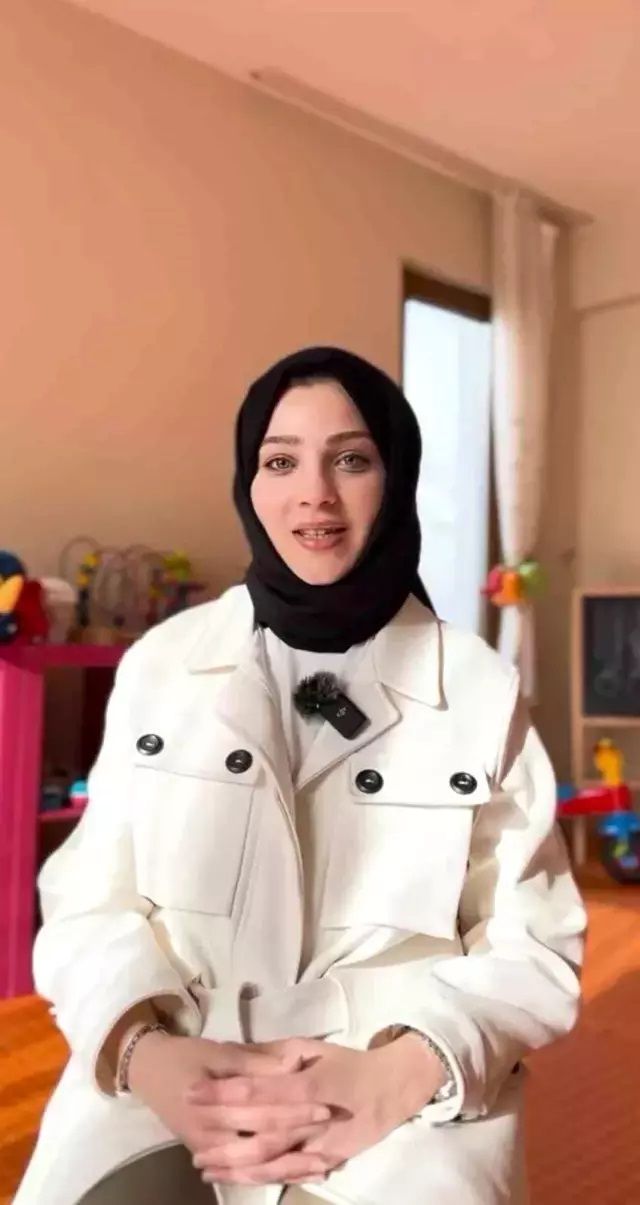 İşte Kerem Aktürkoğlu'nun gözlerden uzak tuttuğu sözlüsü 6
