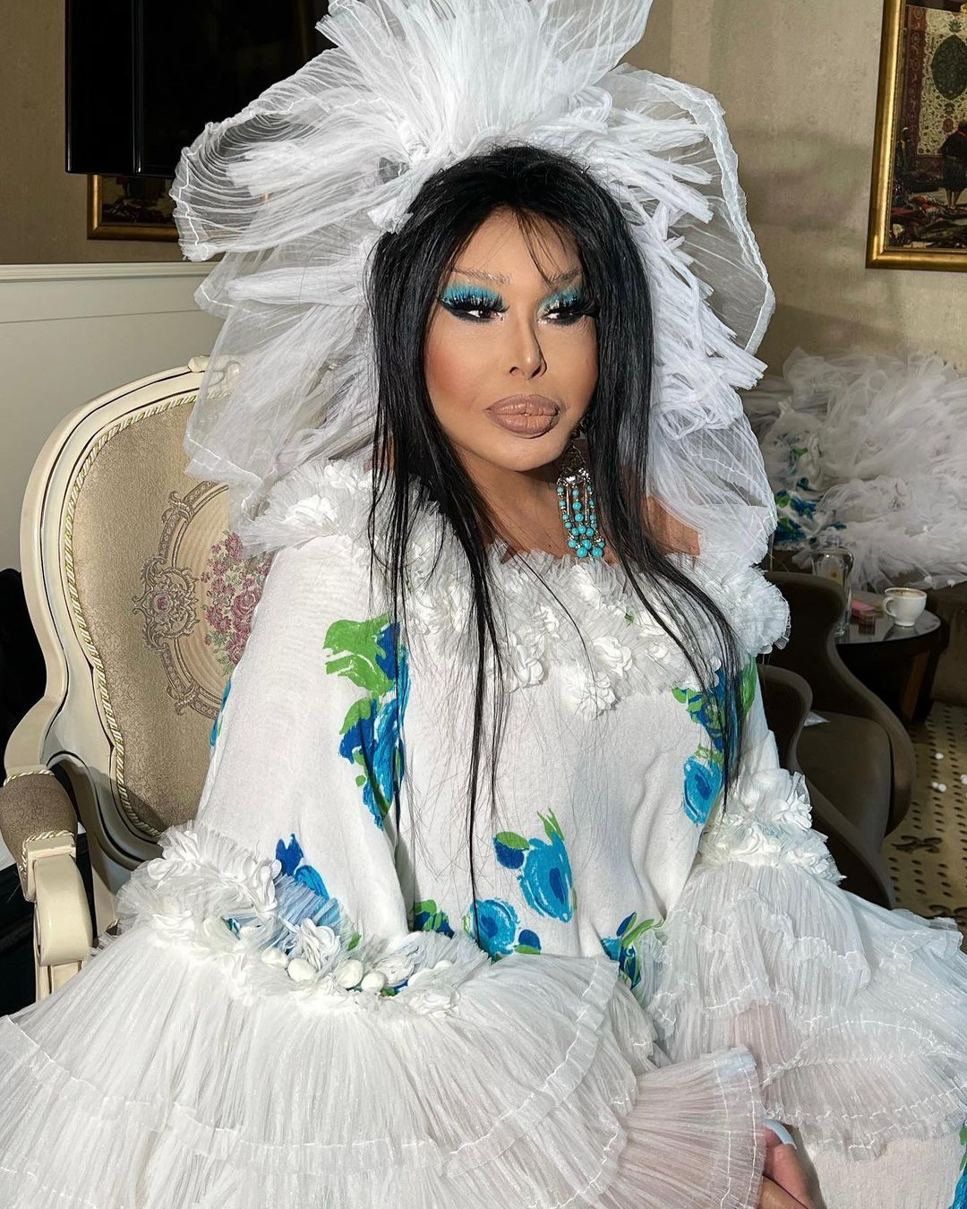 Bülent Ersoy zombi kılığına girdi 6