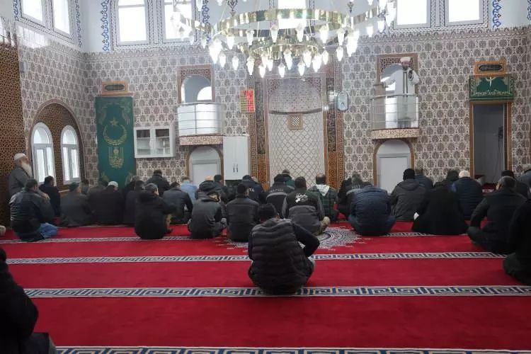 Suriyeli hayırsever Türkiye'ye cami yaptırdı! "Türkiye, Suriyeliler için büyük hayırlar yaptı. Türkiye için bir şey yapmak istedim." 2
