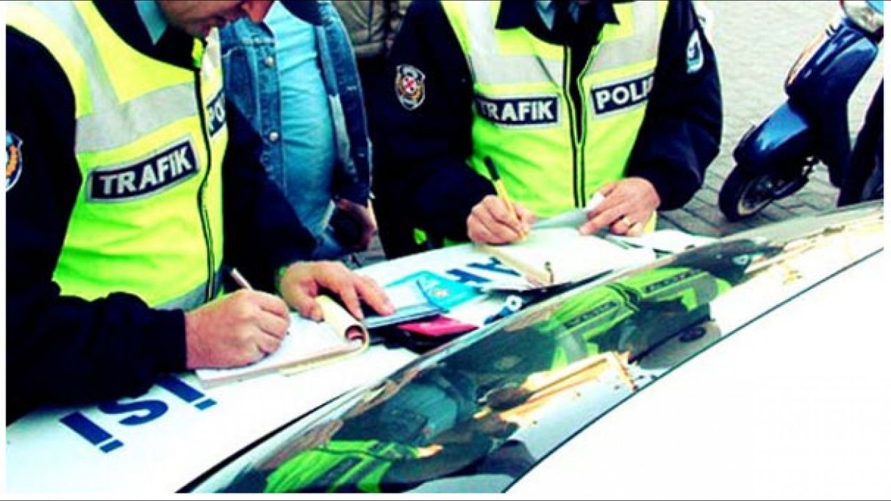 Yeni tarife belli oldu! 2025 trafik cezalarına yüzde 43,93 zam geldi 2