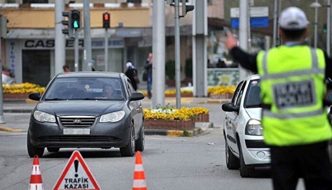 Yeni tarife belli oldu! 2025 trafik cezalarına yüzde 43,93 zam geldi 9
