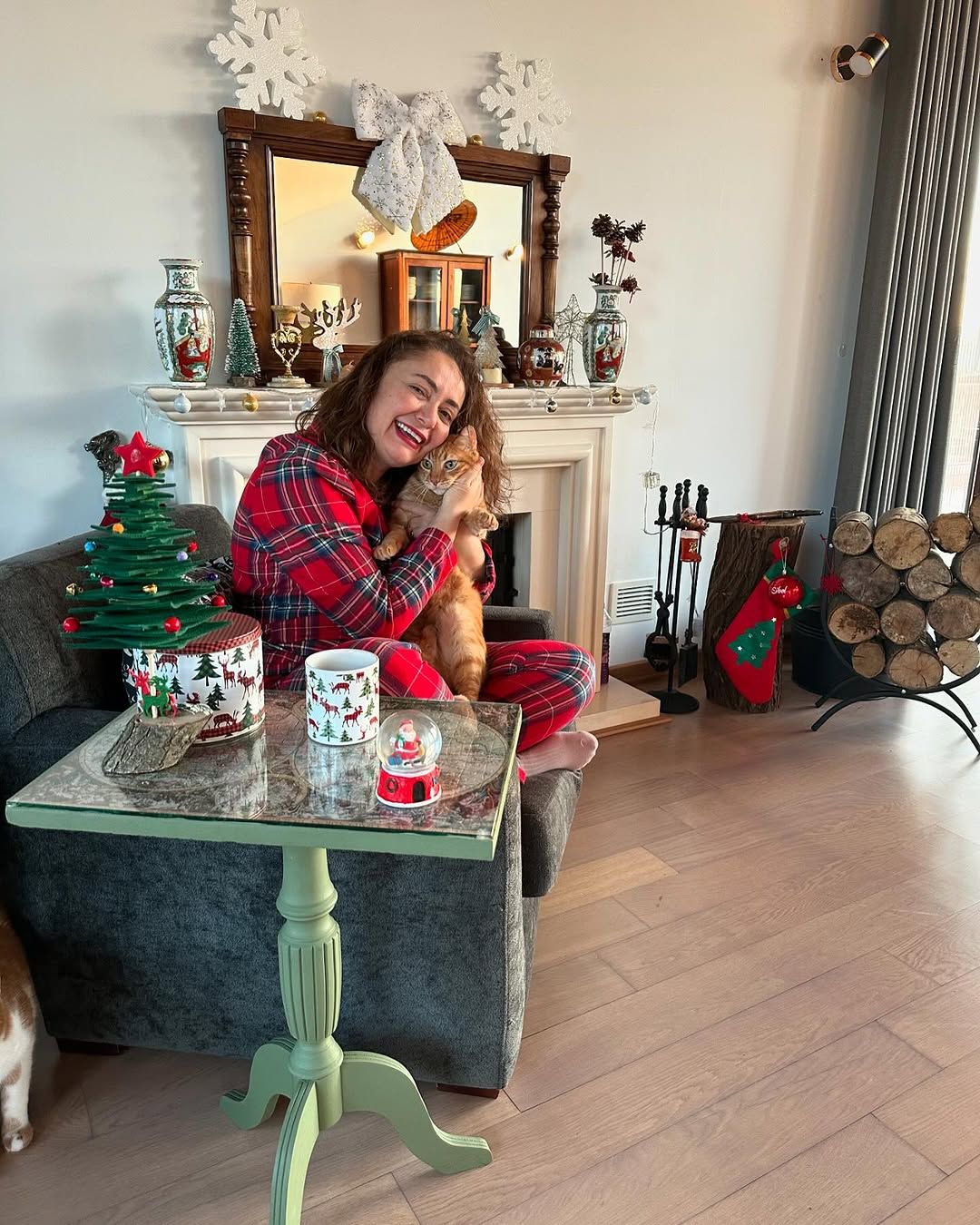 Sibel Taşçıoğlu'ndan 'Müslüman noel kutlamaz' yorumuna yanıt 4