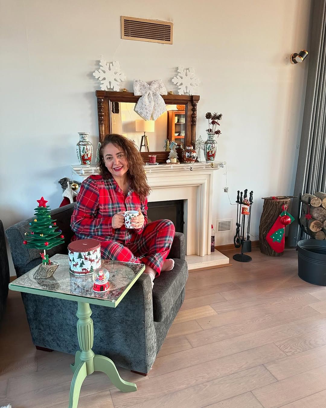 Sibel Taşçıoğlu'ndan 'Müslüman noel kutlamaz' yorumuna yanıt 2