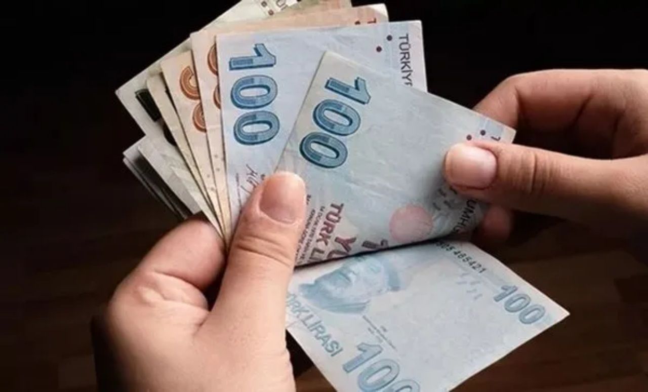 Memur ve emeklinin zam oranı yarın belli oluyor! İşte olası zam hesapları 6