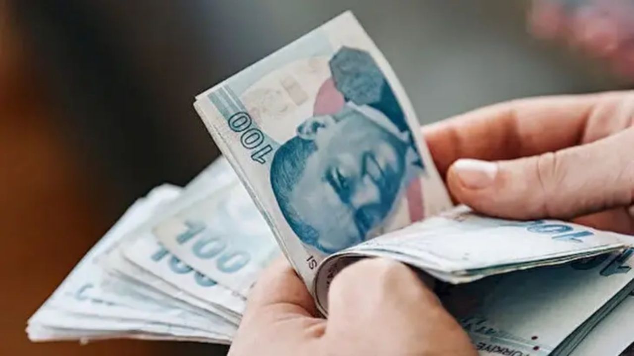 Memur ve emeklinin zam oranı yarın belli oluyor! İşte olası zam hesapları 7
