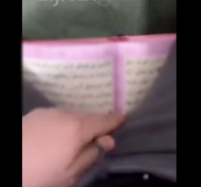 Ferdi Tayfur hayranı olan Talha Siraç Ünlü’den skandal hareket! Kuran-ı Kerim'in üzerine oturdu! Gözaltına alındı! 6