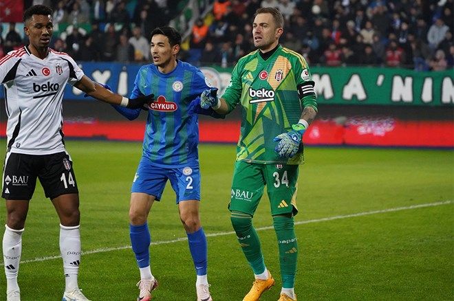 Herkes iptal olan bu golü konuşuyor: Trio ekibi Çaykur Rizespor - Beşiktaş maçındaki tartışmalara son noktayı koydu! 8