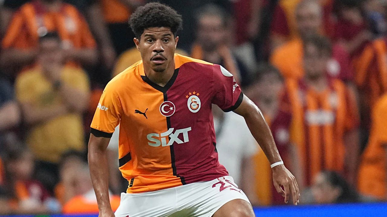 "Galatasaray Gabriel Sara için 35 milyon euroluk teklif aldı! Eğer giderse yerine gelecek isim İlkay Gündoğan! Sezon sonu için de Mohamed Salah düşünülüyor" 8