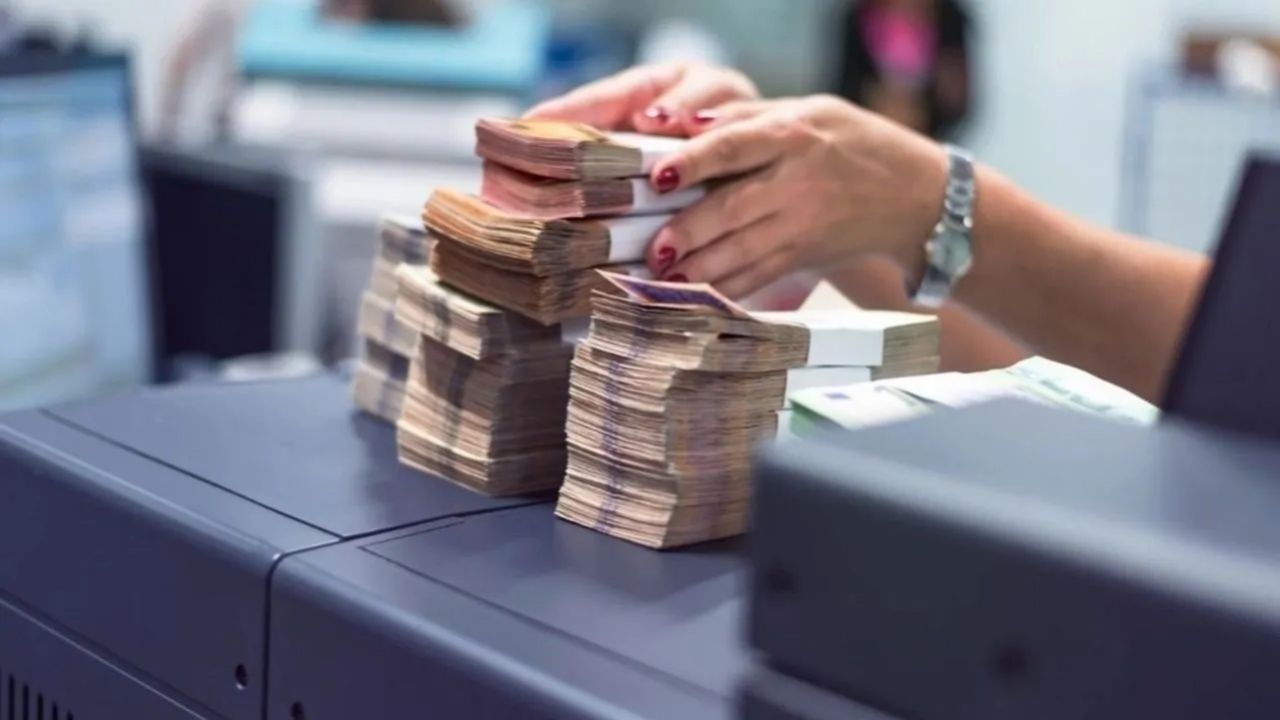 Konut kredisinde faiz oranları değişti! İşte 2 milyon TL'nin geri ödemesi 14