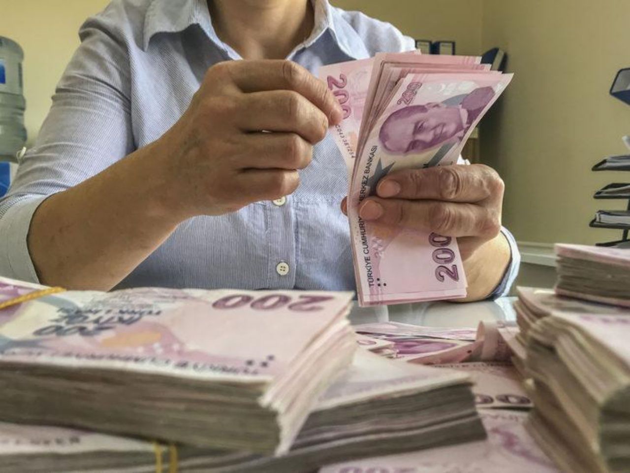 Konut kredisinde faiz oranları değişti! İşte 2 milyon TL'nin geri ödemesi 11