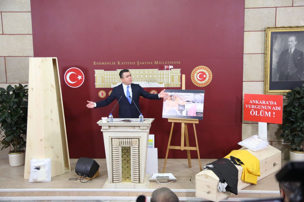 Milletvekili Osman Gökçek, Meclis'e tabutla geldi! Ankara'da kefen ve cenaze torbası vurgunu! 6