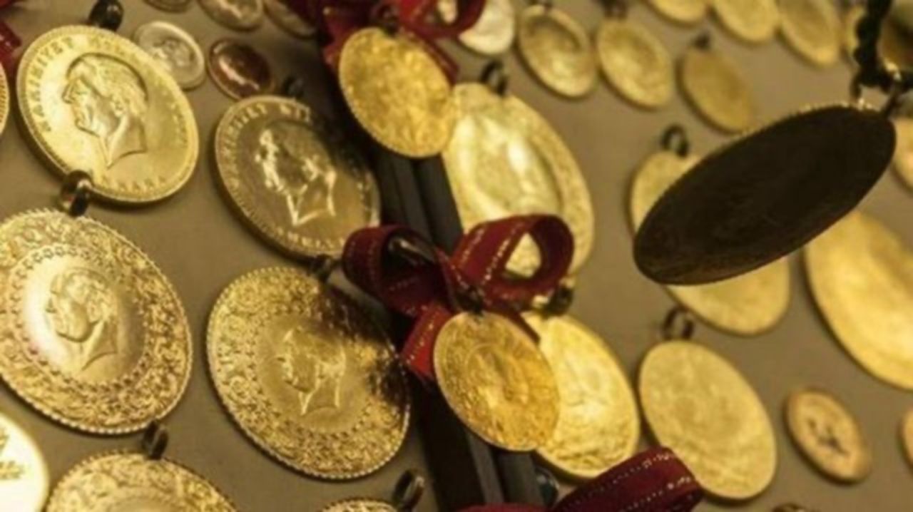 Altın fiyatları düşüşte! Gram altın direnci kıramıyor! İşte 7 Ocak 2025 güncel altın fiyatları 10