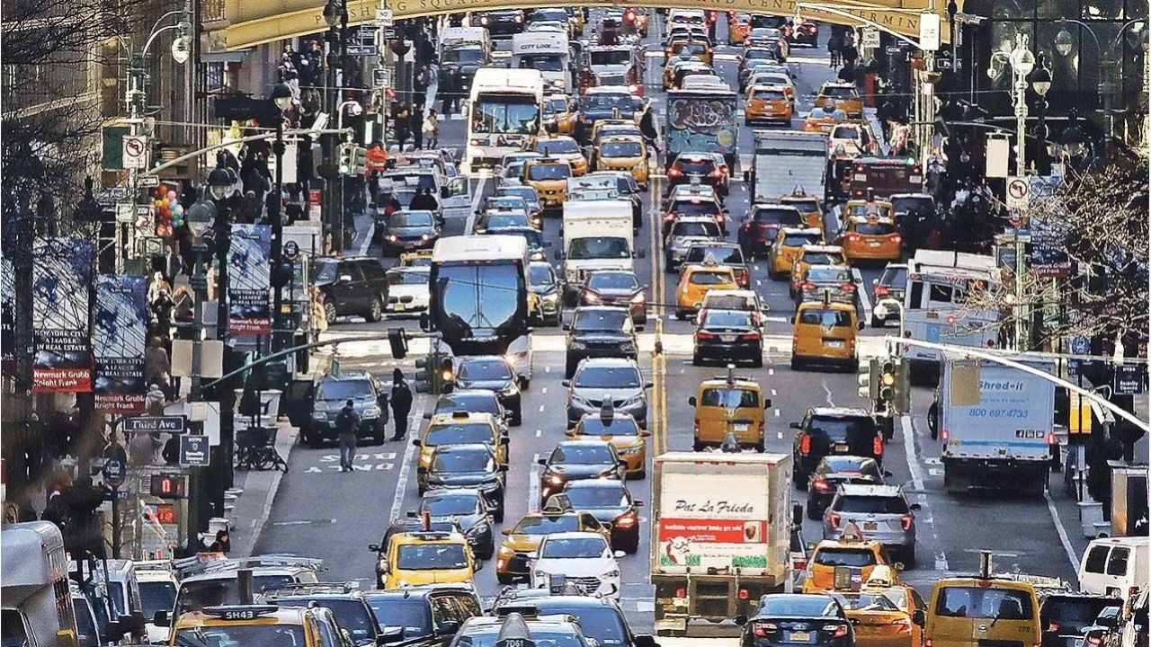 ABD'de dikkat çeken trafik önlemi! O caddelere araçla girmek artık ücretli 6