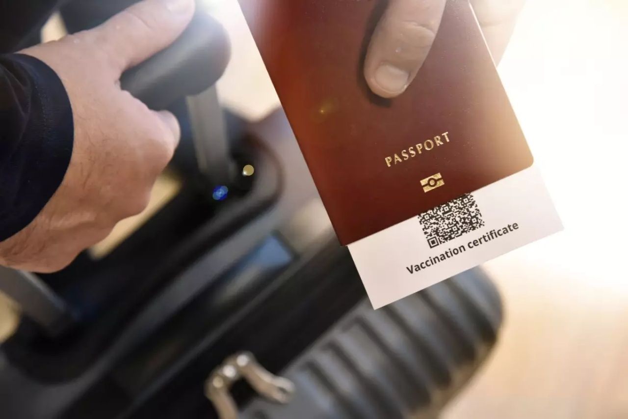 Dünyanın en güçlü pasaportları belli oldu! Zirve değişmedi! Türk pasaportu 6 basamak birden yükseldi 10