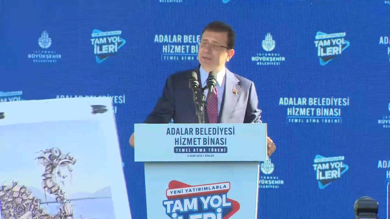 İmamoğlu Büyükada'da protesto eden vatandaşa tepki: Sesin çok detone 3