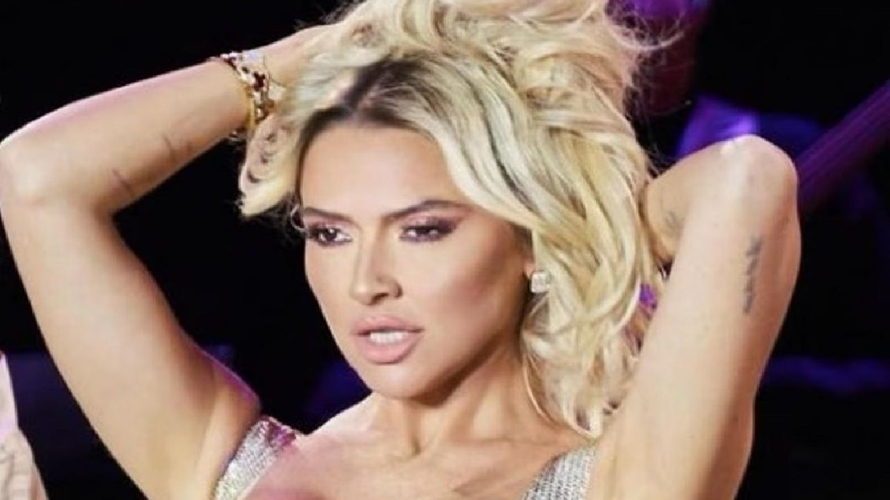 Hadise, yeni aşkını duyurdu! Şenol Sönmez ile 'satmışım anasını' diyerek ilan etti 1